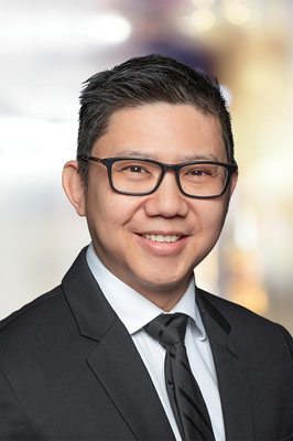 Portrait of Lee Chen, REALTOR®